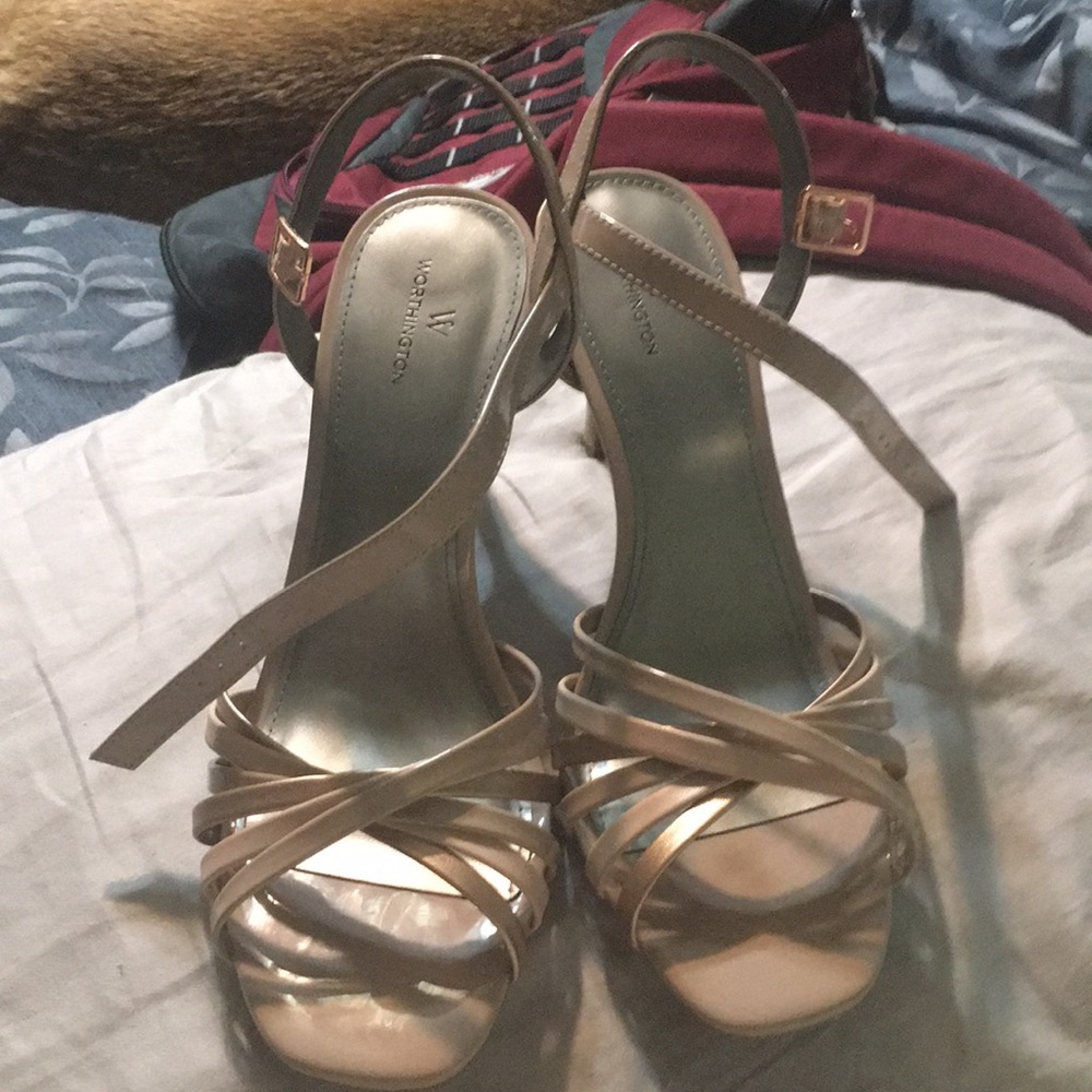 Worthington high heels